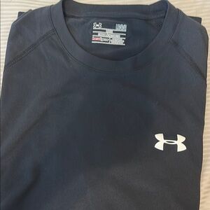 Under Armour Men's Black Shirt